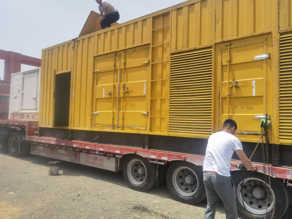 抚州除了负载情况和发动机维护，还有哪些因素会影响 200kw 柴油发电机的油耗？